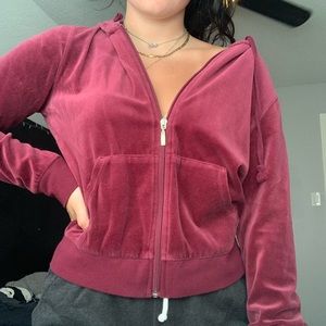 Maroon valour zip up